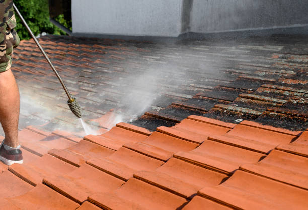 Best Roof Power Washing Services  in Atwater, CA