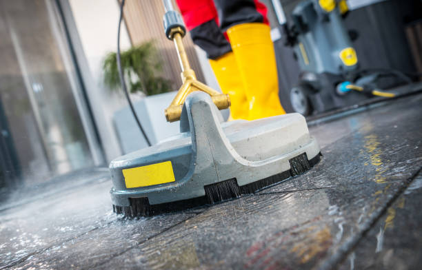 Why Choose Our Certified Pressure Washing Experts for Your Project Needs in Atwater, CA?